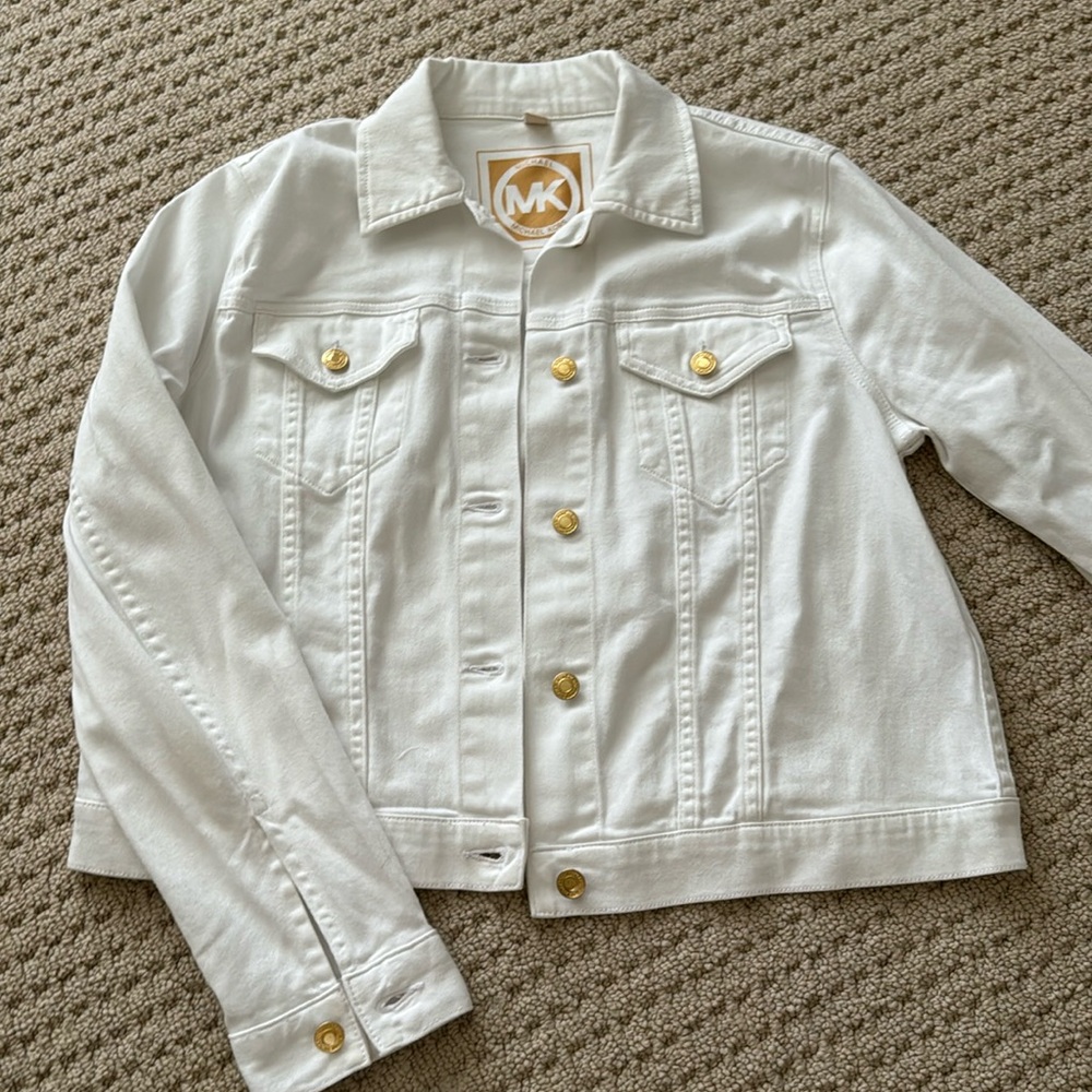 Lightweight Jean jacket